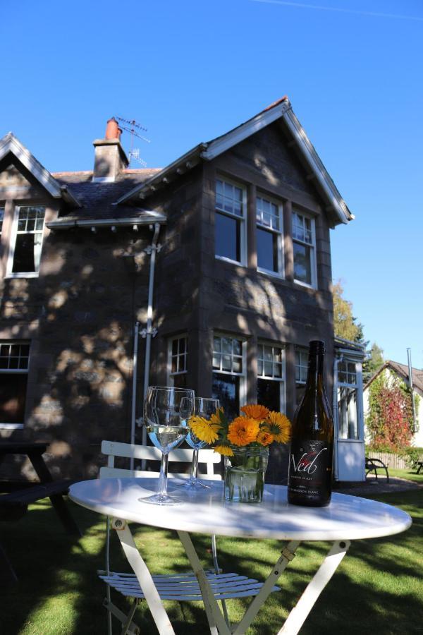 Coig Na Shee Guest House Ньютонмор Экстерьер фото